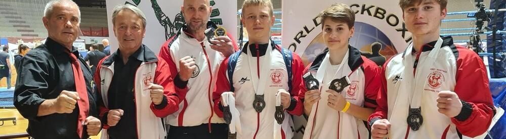Karateka räumen bei Kickbox-EM ab